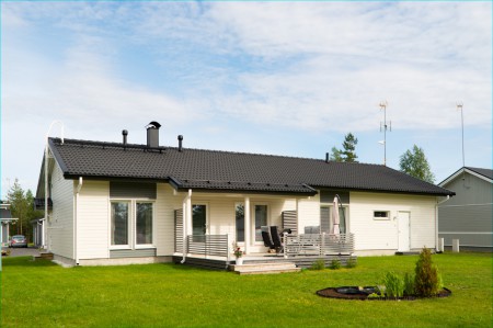 Emilia 109 takapihalta